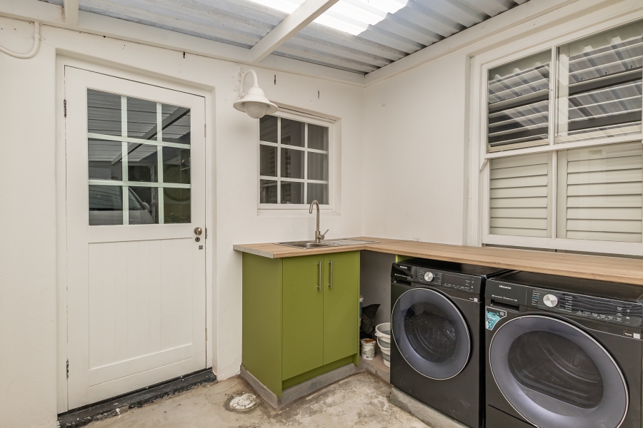 4 Bedroom Property for Sale in Newlands Western Cape